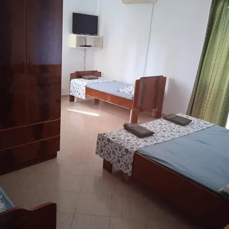 Hotel Moris *