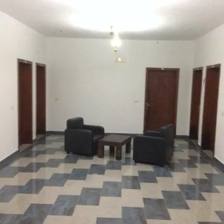 Moris * Durrës