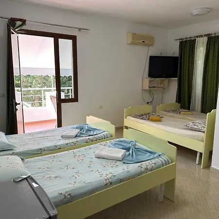 Hotel Moris *